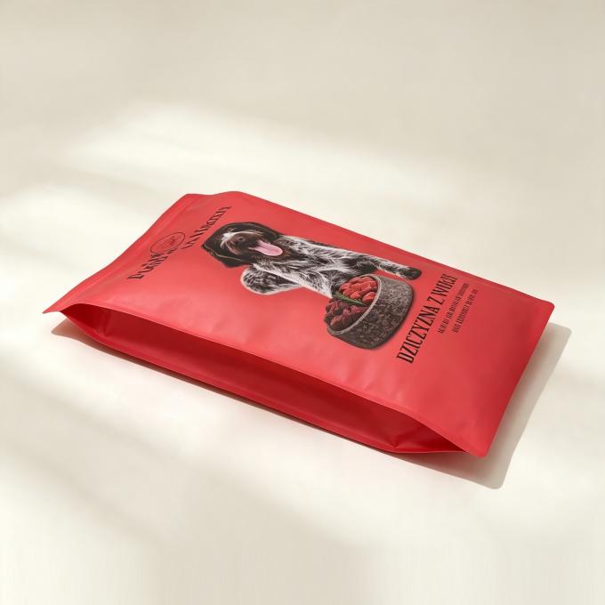Red custom printed dog food flat bottom pouch, side lay‑down shot for pet food packaging solution 图 5